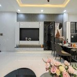 Nhà đẹp hẻm 3,5 lý thái tổ q10 38m2 3 tầng st giá 7,7 tỷ thương lượng