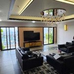 Penthouses nguyễn hoàng , 5 ngủ rộng, view toàn tp ,lô góc 2 tầng , 440m , giá 28.5 tỷ