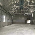 Cần cho thuê kho xưởng dt 420m2, 240m2 tại vân côn, hoài đức, km 13 đại lộ thăng long. giá 35k/m2