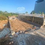 Bán đất dịch vụ xã lại yên ngay đường vành đai 3.5. giá nhỉnh 6 tỷ. diện tích 60m2. mặt tiền 4m