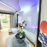 Studio ban công/cửa sổ tách bếp ngay nowzone_kế ngã 6 cộng hoà_bitexco_nhà mới 100% quận 5