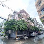 Bán nhanh trước tết villa sân vườn 4 tầng đường 3/2 ngay vạn hạnh mall (6x20m) giá bán: 24.6 tỷ tl