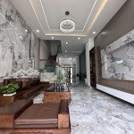 Bán nhà mới 4 lầu 210m2. xe hơi ngủ trong nhà. đối diện vạn phúc và gigamall, hbc, thủ đức