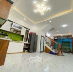 Hàng siêu hiếm phố đại la, hai bà trưng dt 50m2 5 tầng, nhà mới, full nội thất, tiện ích đầy đủ