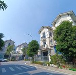 Duy Nhất 1 Căn Villa 135M2 Giá 7.X Kđt Centa Vsip