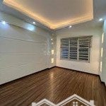 Cho Thuê Nhà Ngõ 44 Đỗ Quang 80M2 X5T Thang Máy