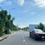 Cần Chuyển Nhượng .
Lô Đất Đường 7M5 Nguyễn Quang Lâm ,Hương Tây , Diện Tích: 100M ,Sạch Đẹp ,Sát Ngã Tư ,Dâ