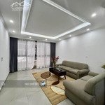 Tuyệt phẩm hoàng quốc việt phân lô 7t thang máy dt 52m2, mt 4.4, dân trí cao giá 19.5 tỷ