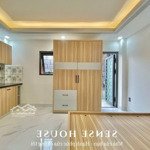 Phòng studio ban công, đầy đủ tiện nghi mới xây ngay lũy bán bích, tân sơn nhì, âu cơ . thang máy