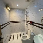 Bán chung cư e3 - phố trung hoà + vũ phạm hàm, 95m2, 3 phòng ngủ nhà đẹp, 6 tỷ hơn. (0975118822)