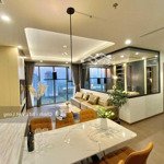 Cho thuê gấp căn hộ cao cấp green diamond 93 láng hạ, 150m2, 3pn, giá 23 triệu/tháng