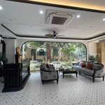 Bán nhà mặt phố nguyễn văn huyên, cầu giấy. dt sổ 65m2 x 8t, mt 4,6m. thang máy, có hầm, thông sàn