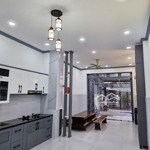 Nhà đẹp linh trung - 100m2 - hẻm xe hơi - 2 tầng - sổ hồng hoàn công - nhỉnh 6 t.y