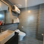 Bán gấp lỗ 2ty căn hộ cao cấp nam phúc 3 phòng ngủ 2 vệ sinhcăn góc 2 view hồ bơi và công viên 2.2ha sh 9.5ty