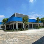 Cho thuê 3000m2 mt ql1a bình chánh, ngang 45m, có sẵn kiot giá chỉ 130tr/tháng, hđ thuê lâu dài