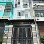 2,5 tỷ giảm còn 2 tỷ 350. bán nhà 87m2 hà huy giáp, q12 xây 1 trệt 4 lầu. hẻm oto thông, sổ sạch