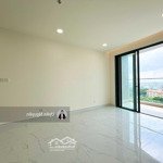 Update rổ cđt - 3pn centery 121m2 - tầng cao tháp c6, kèm ô xe, giá giá 7.4 tỷ nhận nhà