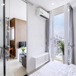 Căn hộ 1pn luxury mới cao cấp ban công cửa sổ dtich 40m2 gần tiện đi lại quận 1 quận 3 bình thạnh