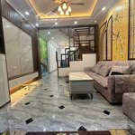 Bán nhà riêng tại trường chinh gần tôn thất tùng,tây sơn, quận đống đa 7,8 tỷ 34m x 5 tầng,siêu đẹp