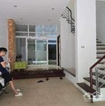 Bán nhà phố nguyễn văn huyên - cầu giấy - mt đẹp 5.6m - dt 83m2 x 4 tầng - khu phân lô - ô tô tránh