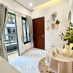 Hot hot hot phòng studio bancol, 35m2 nằm trung tâm q3 - 1 phòng ngủ tách bếp (máy giặt riêng).