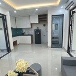 Cho thuê căn hộ ccmn khép kín, 50m2, lạc long quân, tây hồ, 9tr/tháng, 0398952569