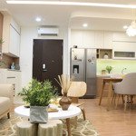 Bán chung cư đẹp 2pn2vs giá rẻ giật mình the sakura - vinhomes smart city, 56m, giá bán 3,95 tỷ vnd