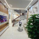 Bán nhà cát linh - đống đa 7,2 tỷ vnd, 40m2, 7 phòng ngủ 5 tầng siêu đẹp, ô tô tránh.