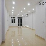 Tôi cần cho thuê nhà 885 tam trinh hoàng mai 70m x5 tầng cầu thang cuối đủ đh làm văn phòng 20,8tr