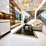 Bán gấp nhà cầu giấy, 36m2, nhà mới full nội thất, ngõ to gần phố, phân khúc hiếm nhà bán.