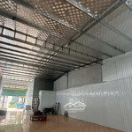 Thuê kho xưởng q7, dt 3333m2 vị trí trung tâm đường nguyễn văn qùy