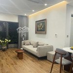 Giá tốt ! golden palm - 21 lê văn lương. căn góc 80m - ban công đn, đầy đủ nội thất, có slot ô tô.