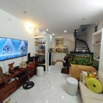 Vip hoàng hoa thám,lô góc 33m2, mt 5m, nhà đẹp ngõ ba gác 30m ra phố