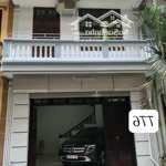 Cho thuê nhà phố hà kế tấn, dt 36m 5 tầng, giá 15tr, lh 0989604688