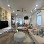 Bán gấp biệt thự góc 253m2 lakeview city, full nội thất cao cấp, có thang máy, 5 phòng ngủ 5 vệ sinh giá bán 40 tỷ