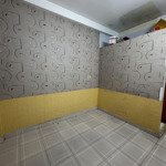 Cho thuê phòng trọ 15m2 tại 423/29a đường lạc long quân, p5, q11. giá bán 1, 8 triệu/thang