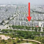 Cần bán biệt thự an vượng villa view công viên thiên văn học đường lê quang đạo . lh : 0964961128