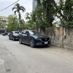 Siêu phẩm quận cầu giấy , ô tô vào nhà , ngõ thông , gần phố , dân xây , ở kinh doanh song song