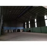 Kho 800m2 cần cho thuê ngay vị trí đắc địa đường kênh tân hóa, p. hòa thạnh, q. tân phú.