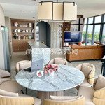 Bán căn sky villa tại city garden, bình thạnh, 170m2, 3 phòng ngủ sân vườn riêng, view đẹp