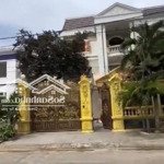 Siêu phẩm villa 1 trệt 2 lầu tại dĩ an,bình dương đẳng cấp sang trọng,giá chỉ 15 tỷ liên hệ:0975339699