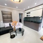Quá hiếm, quá rẻ, bán nhà tập thể tầng 2 phố khâm thiên, 60m2, 2 phòng ngủ, nhà cực đẹp 2,4 tỷ.