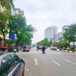 View hồ tây, phố văn cao, ba đình, dt 80 m, 4 t, mt 7.8 m, giá 32 tỷ 4, vị trí đẹp nhất phố