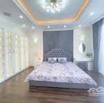 Bán nhà riêng khương trung, 7,1 tỷ, 38m2, 4pn, 4wc, siêu hot, mới đẹp ở luôn. full nội thất