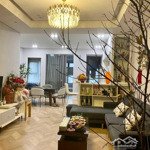 Bán căn góc 2pn dt 69m2 giá 4.5 tỷ chung cư five star kim giang, lh 0932392256