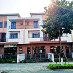 Bán shophouse 3 tầng nhà phố kinh doanh chỉ 62 triệu /m2 , đường lớn 26 m tại vsip bắc ninh