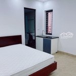 Studio 47 văn cao (cách mặt đường chỉ 2 bước chân) - đủ đồ cơ bản - 5tr - chính chủ (miễn môi giới)