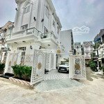 Siêu phẩm căn góc 2mt hxh 8m - villa mini kdc hẻm 2266 htp tt nhà bè