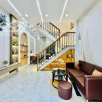 Giá 5 tỷ 250. gấp bán nhà phan đăng lưu, phú nhuận. tiện di chuyển sân bay. lh: 0784.813.431