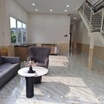 Cho thuê nhà riêng mặt phố 210m2 rộng rãi có nội thất, khu dc đại học bách khoa lịch sự